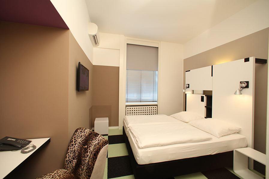 Hotel Cristall - Frankfurt City Frankfurt am Main Rom bilde