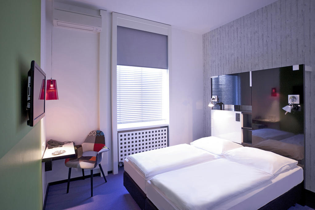 Hotel Cristall - Frankfurt City Frankfurt am Main Eksteriør bilde